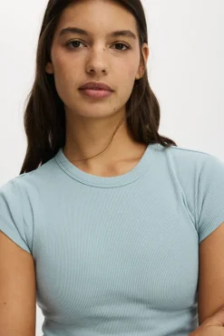 Active Curved Hem Baby Tee