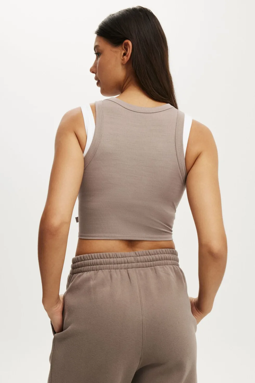 Active Rib Curved Hem Tank
