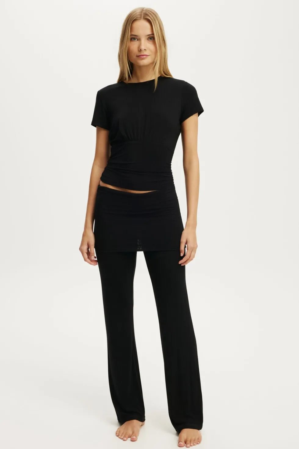 Airy Soft Basque T-Shirt