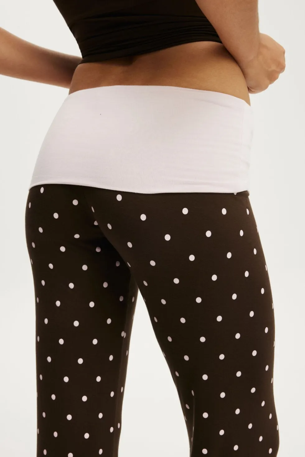 Airy Soft Roll Waist Pant