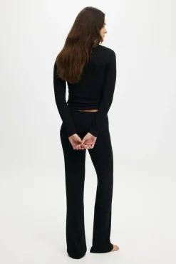 Airy Soft Roll Waist Pant