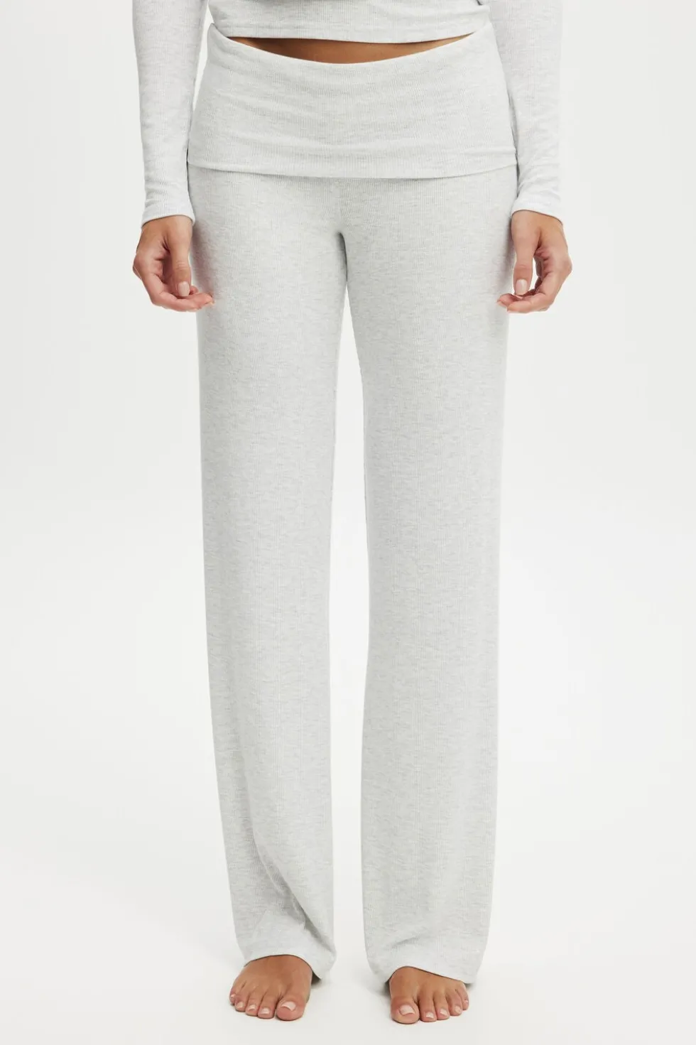 Airy Soft Roll Waist Pant