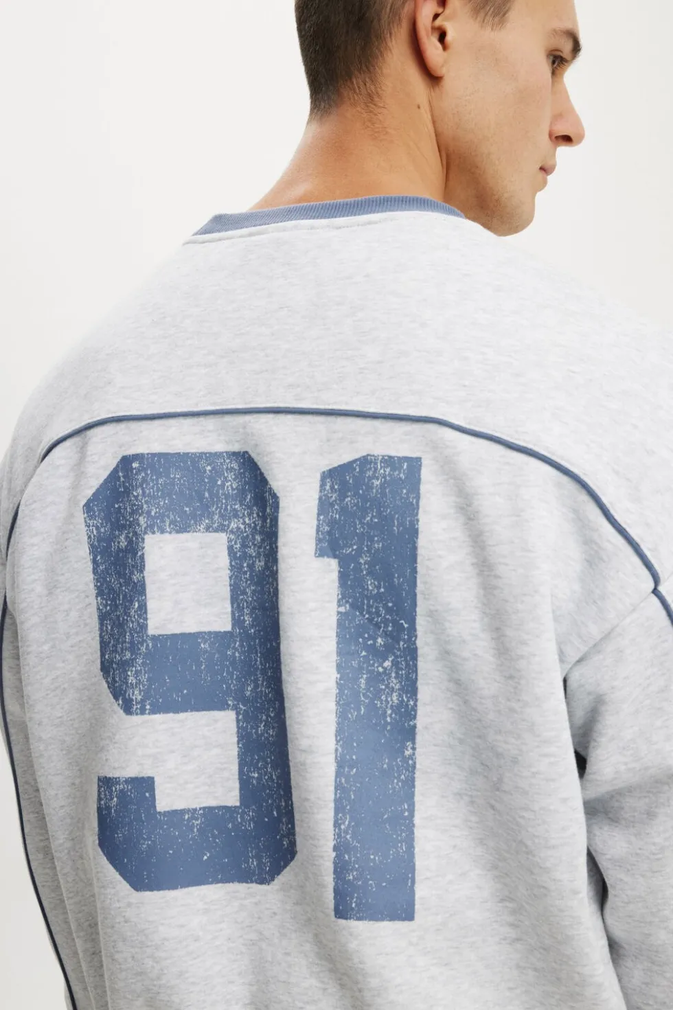 Box Fit Graphic Crew Sweater