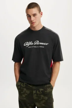 Cropped Fit Alfa Romeo T-Shirt
