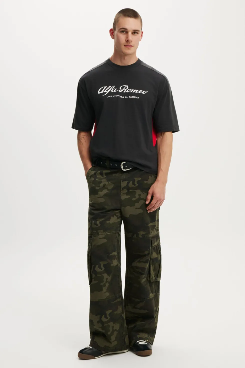 Cropped Fit Alfa Romeo T-Shirt