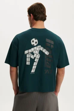 Cropped Fit FIFA T-Shirt