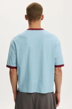 Cropped Fit Graphic T-Shirt