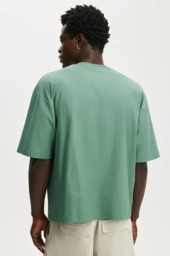 Cropped Fit Graphic T-Shirt