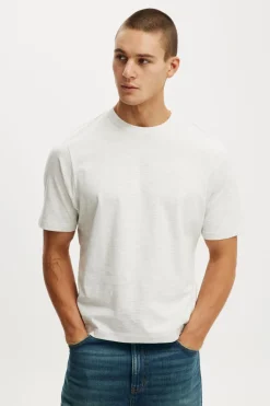 Cropped Fit T-Shirt