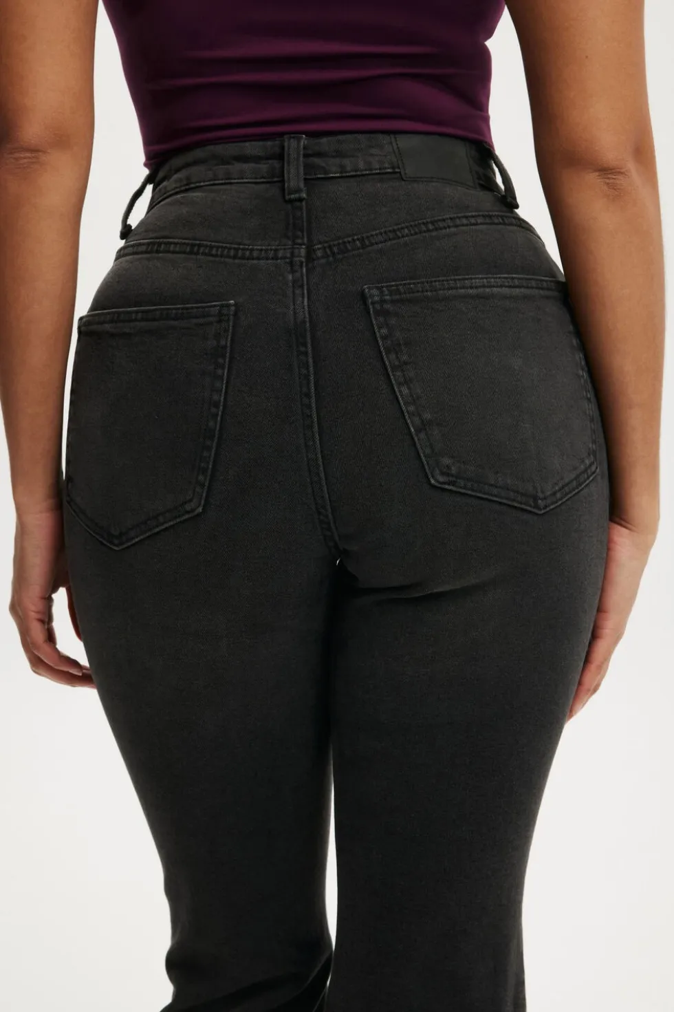 Curvy Flare Jean