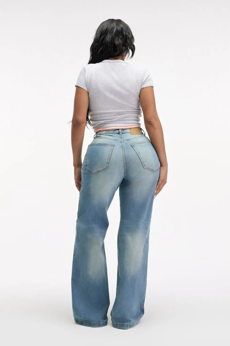 Curvy Stretch Wide Jean