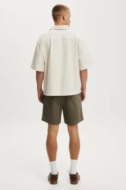 Easy Short | Men's Fashion | Cotton On