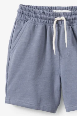 Essentials Short