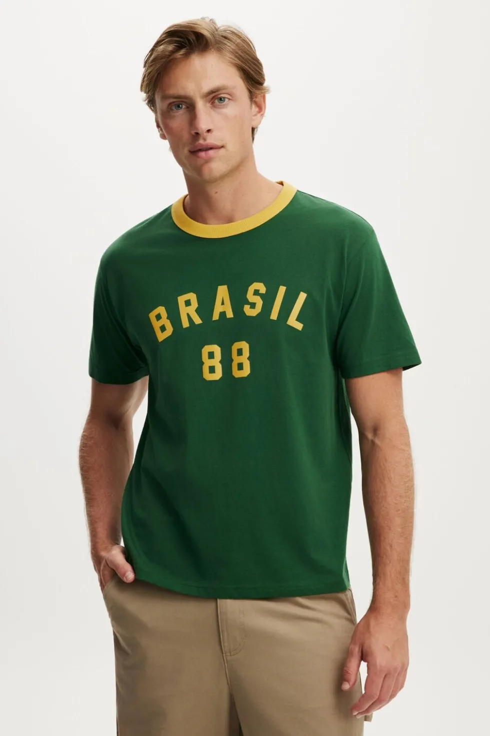 Everyday Fit Graphic T-Shirt