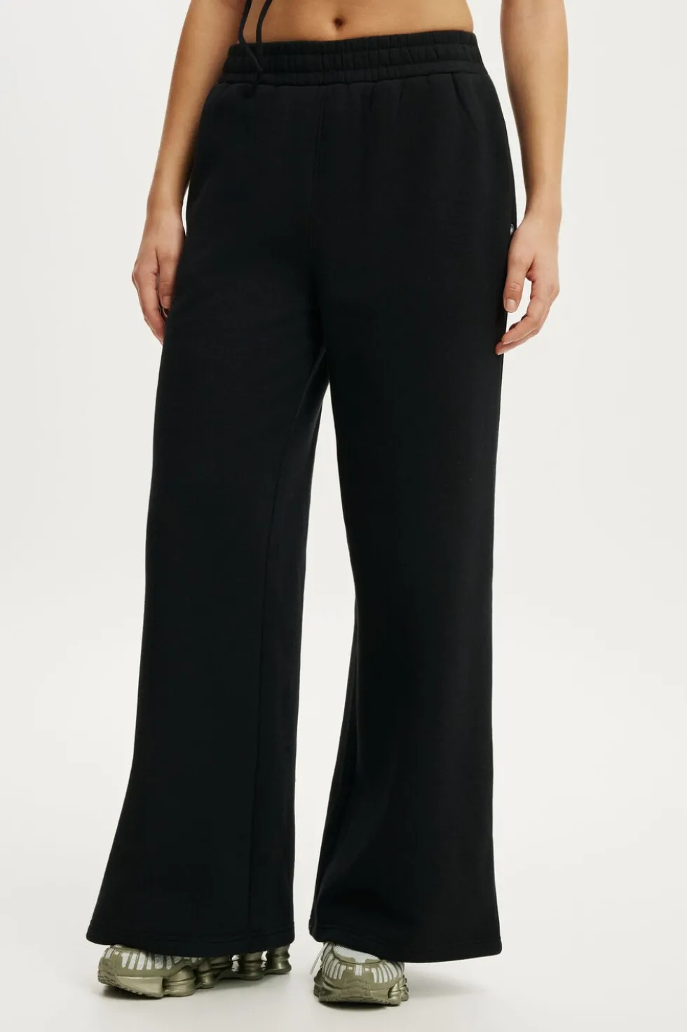 Fleece Wide Leg Sweatpant