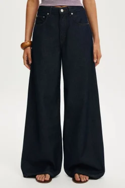 High Rise Wide Jean