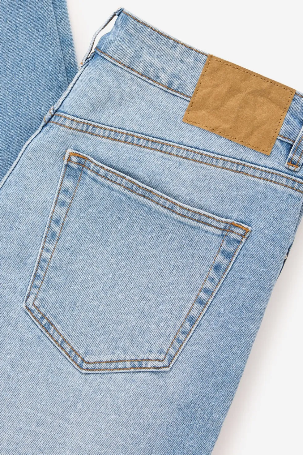 Loose Straight Jean