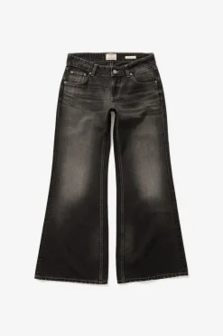 Low Relaxed Flare Jean