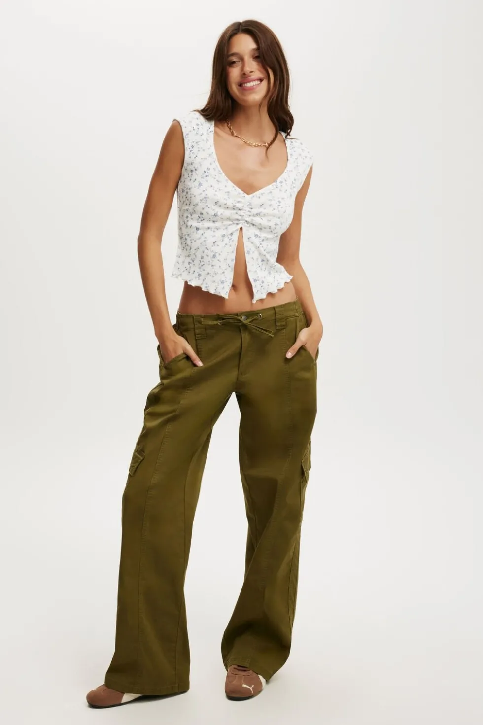 Low Rise Cargo Pant