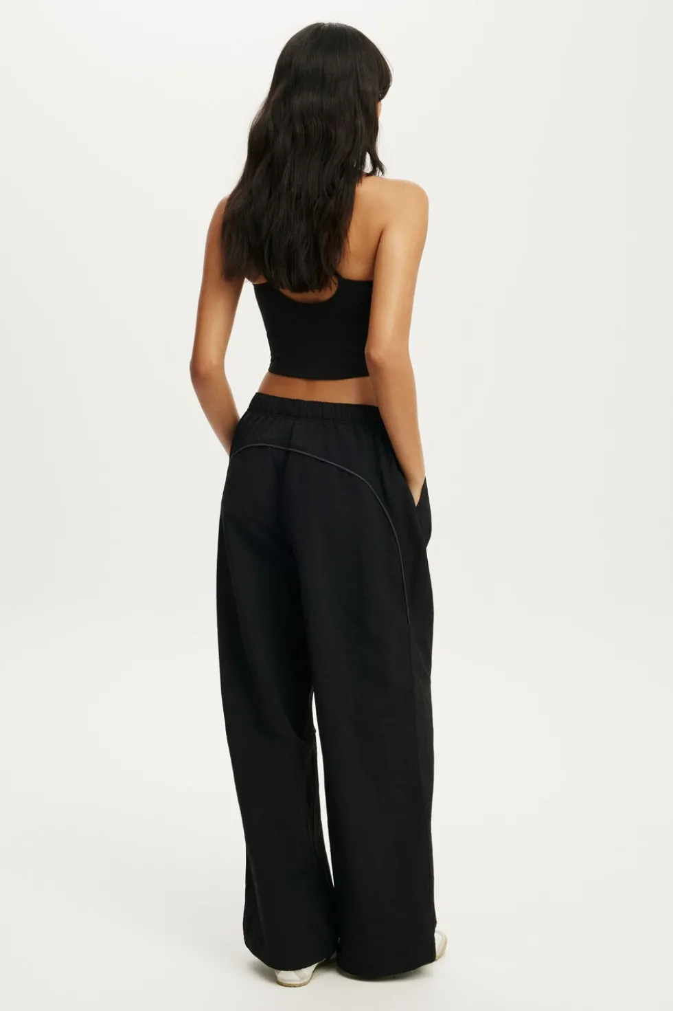 Off Side Woven Sweatpant