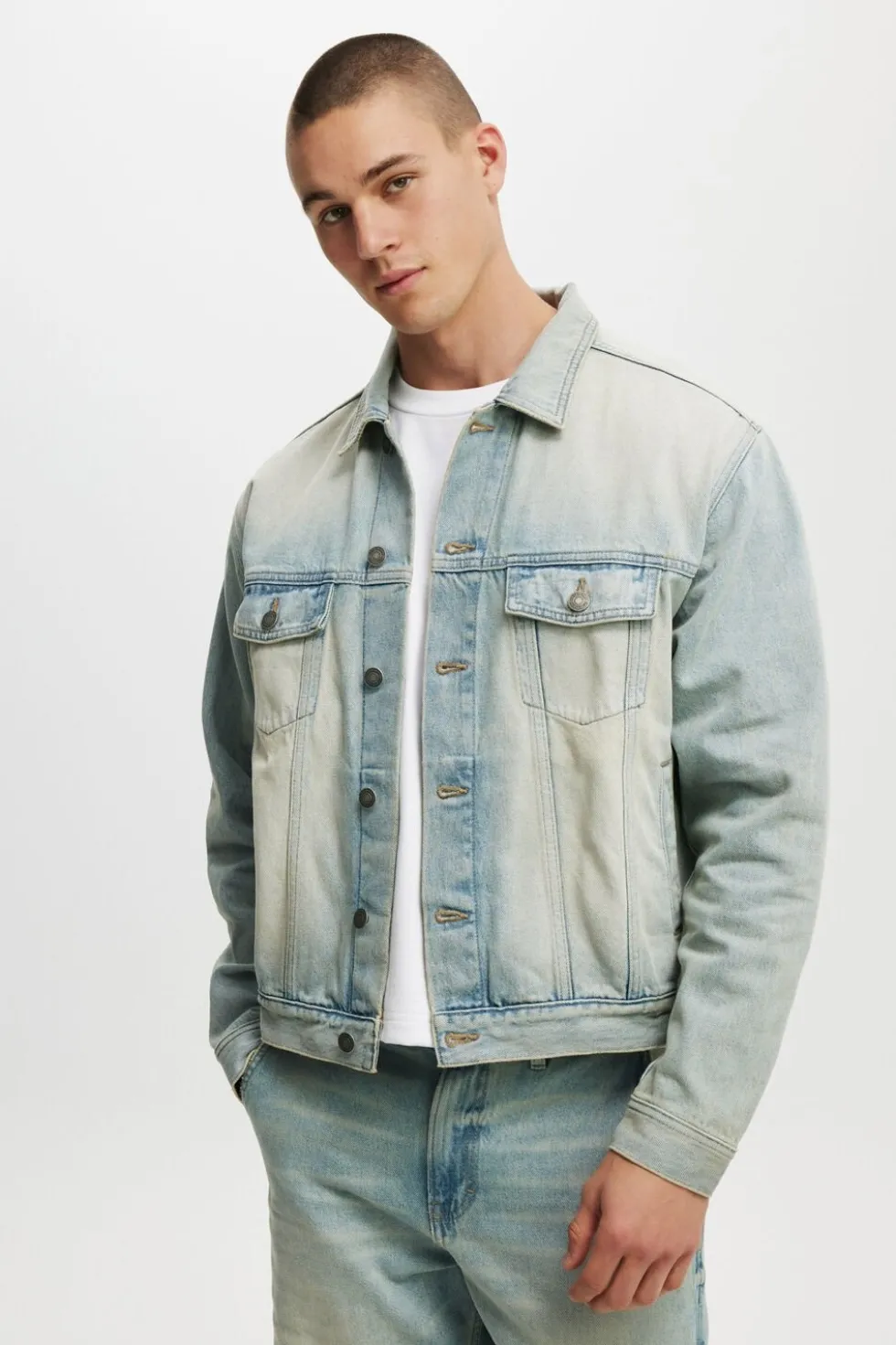 Oversized Trucker Jacket