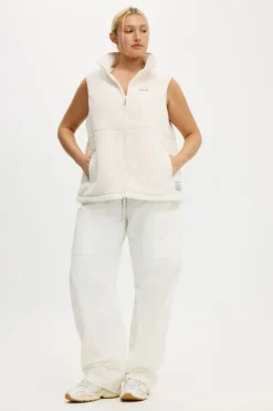 Peak Sherpa Vest