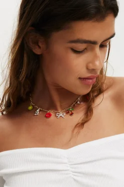 Pendant Necklace