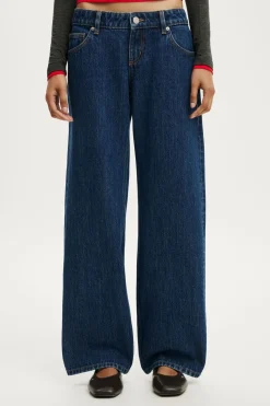 Petite Low Rise Straight Jean