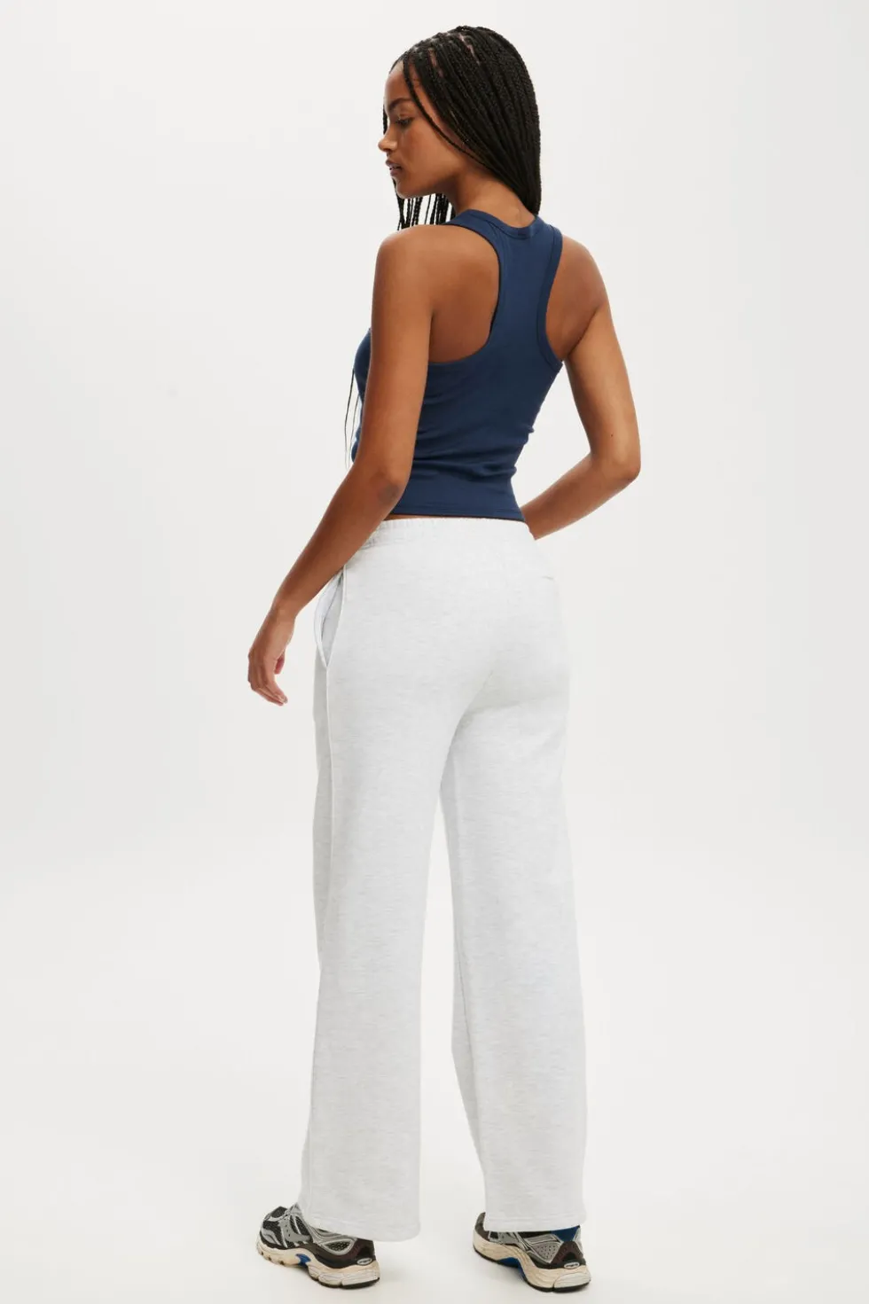 Plush Essential Straight Leg Sweatpant