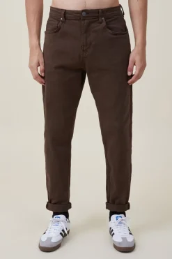 Relaxed Tapered Jean