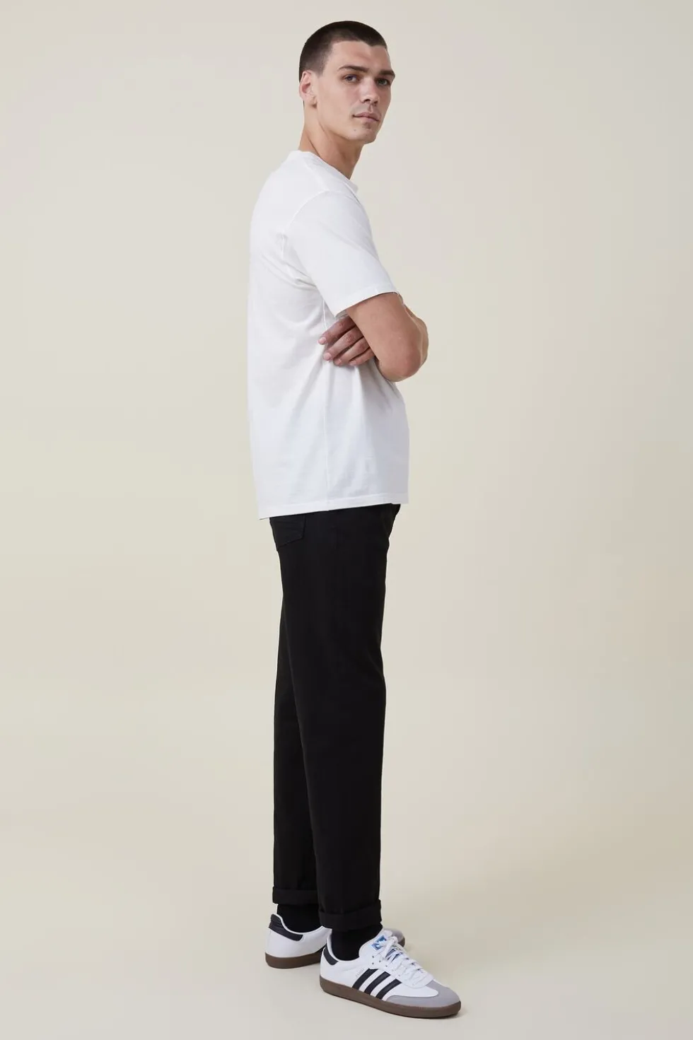 Relaxed Tapered Jean