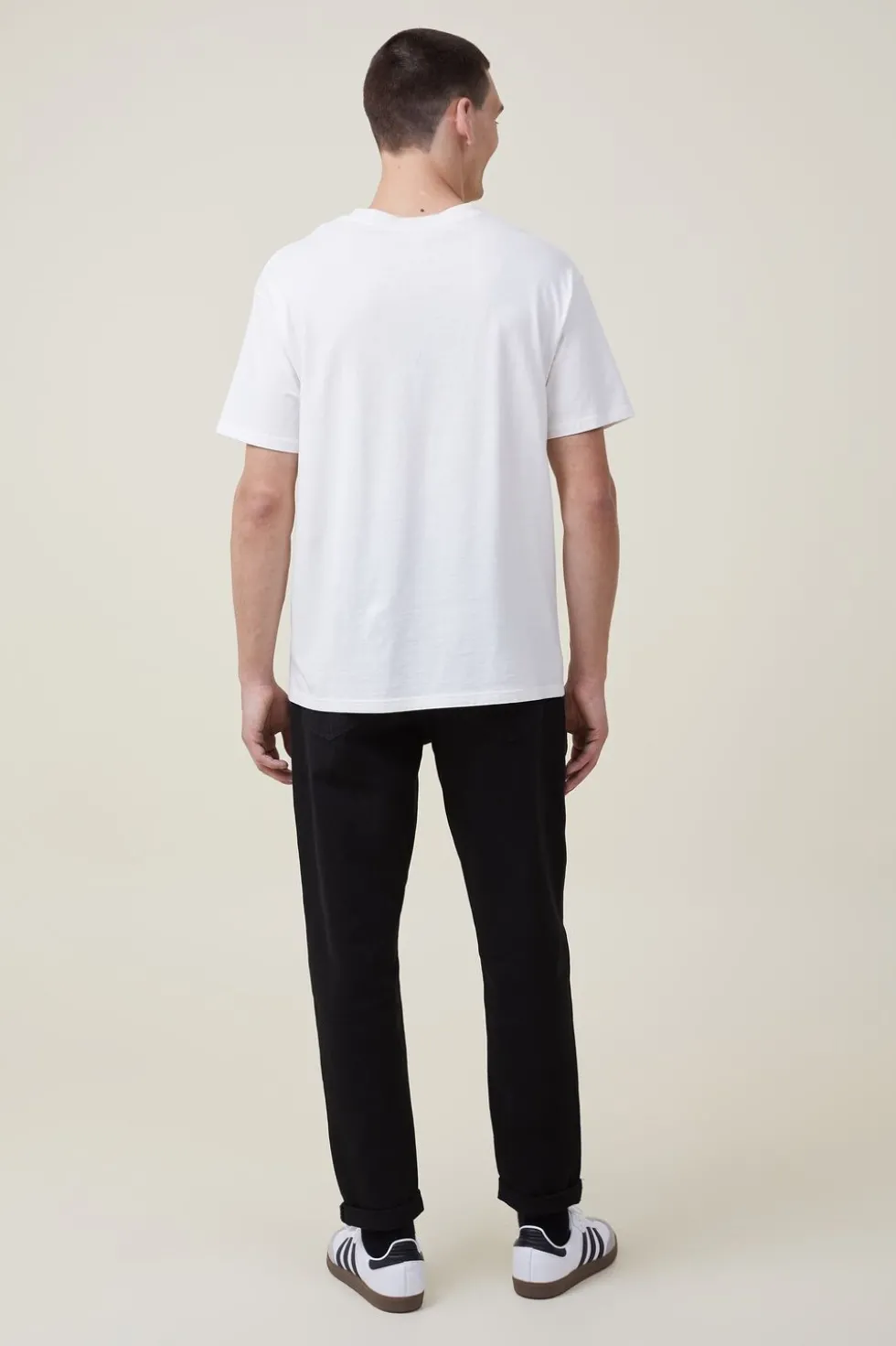 Relaxed Tapered Jean