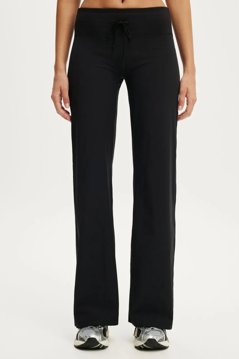 Straight Leg Stretch Woven Pant