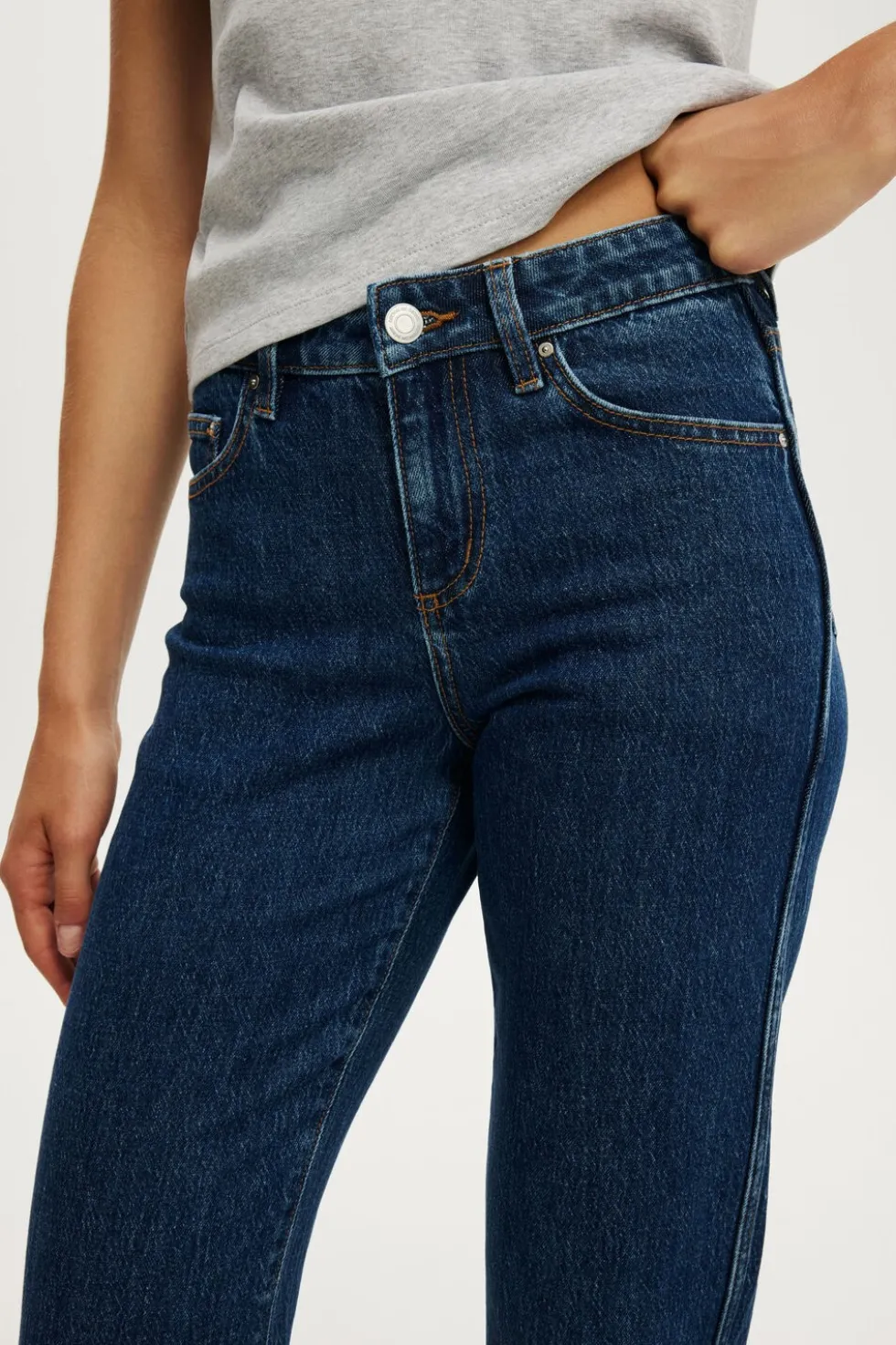 Stretch Slim Straight Jean