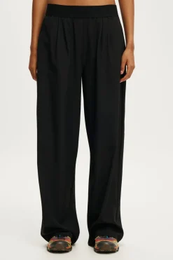 Studio Woven Elastic Pant