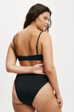 Super Scoop Bikini Top