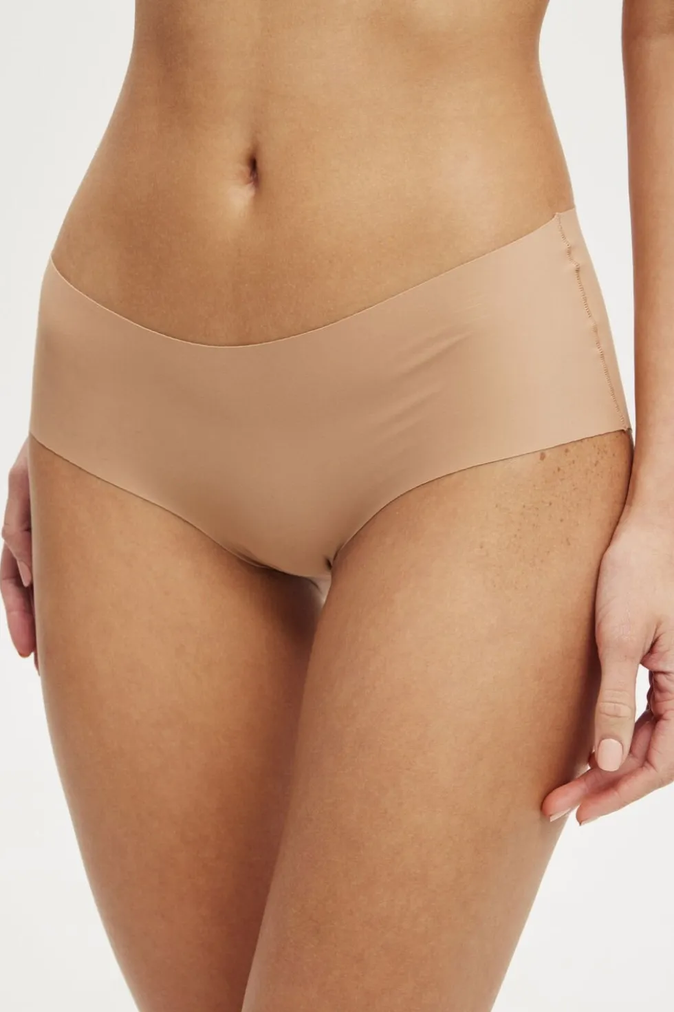 The Invisible Boyleg Brief