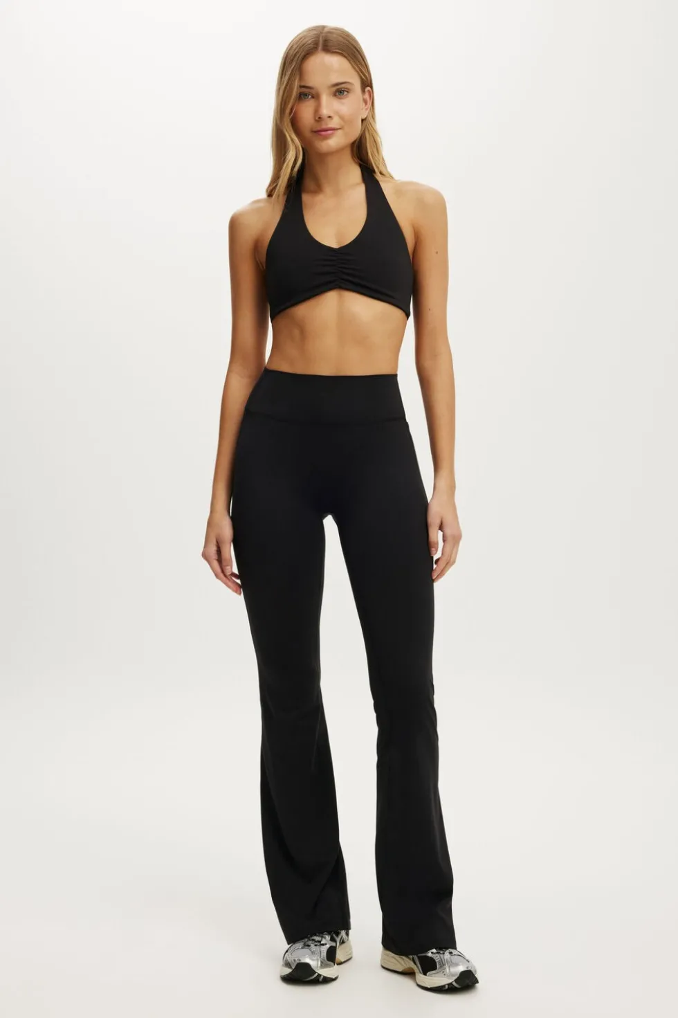 Ultra Luxe Invisible Scrunch Flare