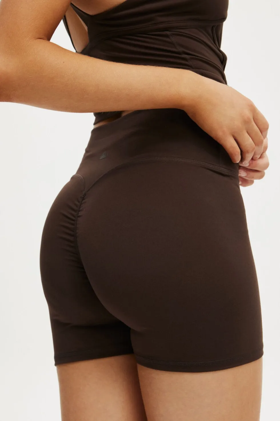 Ultra Soft Invisible Scrunch Shortie Short