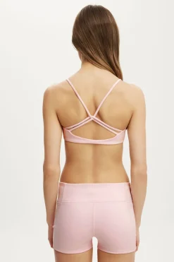 Ultra Soft Scoop V Crop