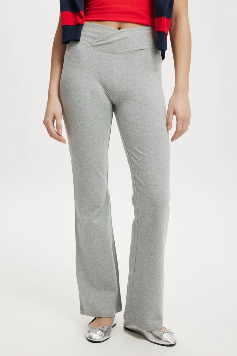 V-Waist Bella Bootleg Pant