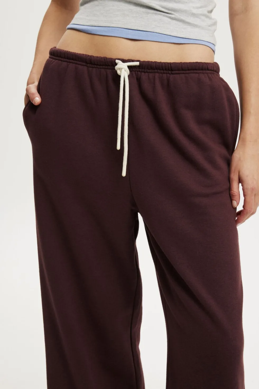 Wide Leg Sweatpant