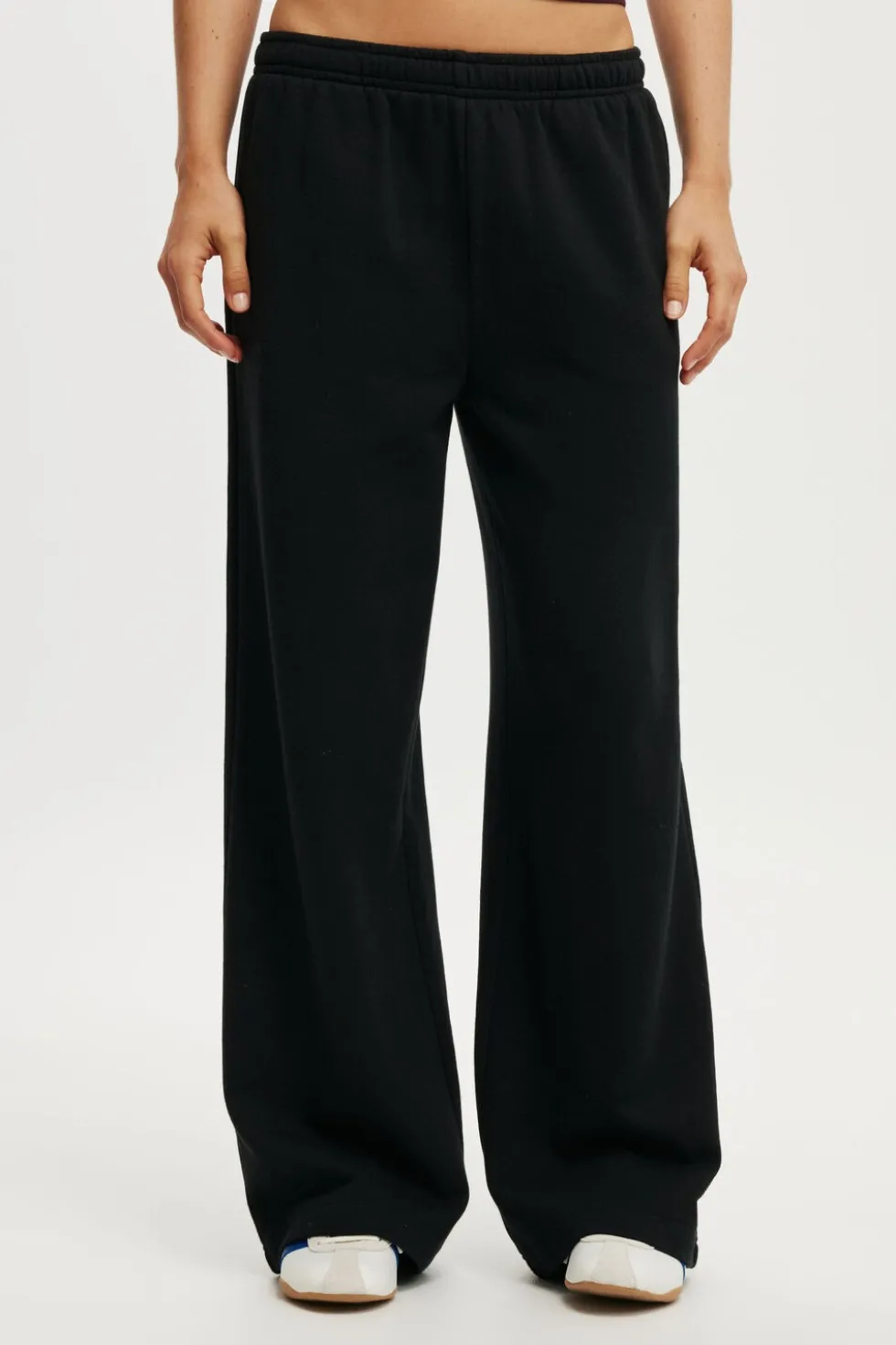 Wide Leg Sweatpant